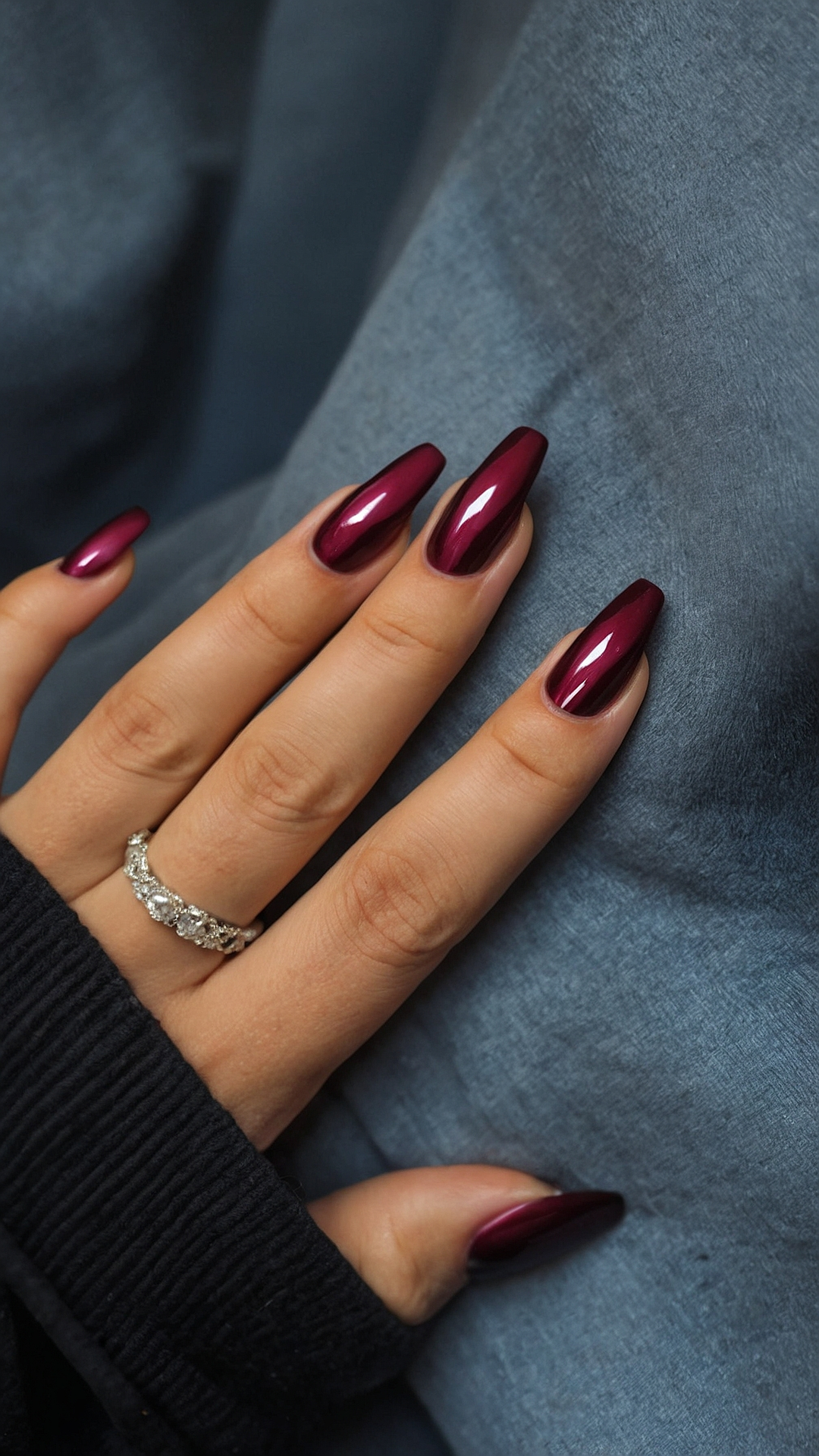 Discover the Latest 2024 Fall Nail Trends That Blow Your Mind hub