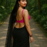 #sareeblouse #sareedraping #sareehot #sareelovers #sareefashion #sareestyle #sar...