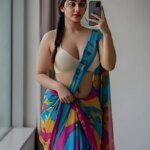 #sareeblouse #sareedraping #sareehot #sareelovers #sareefashion #saree #sareesty...