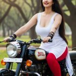 #beingtraditional #beautifulgirls #leggings #actress...