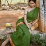 #ruhanisharma #beingtraditionall #beingtraditional...