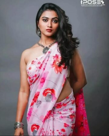 DM FOR PROMOTIONSIN FRAME @theaurapatel#kannadaactress
#teluguactress
#to...