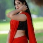 In frame @im_ksudha
@ksudha_official...