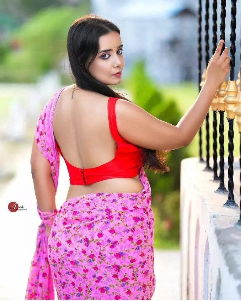 DM FOR PROMOTIONSSubscribe my
YouTube channel [ Cool YT Vlogs ]In frame -- ...