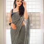 DM FOR PROMOTIONS#rahasyagorak #beautifulgirl #sareedraping #silksarees #shiff...