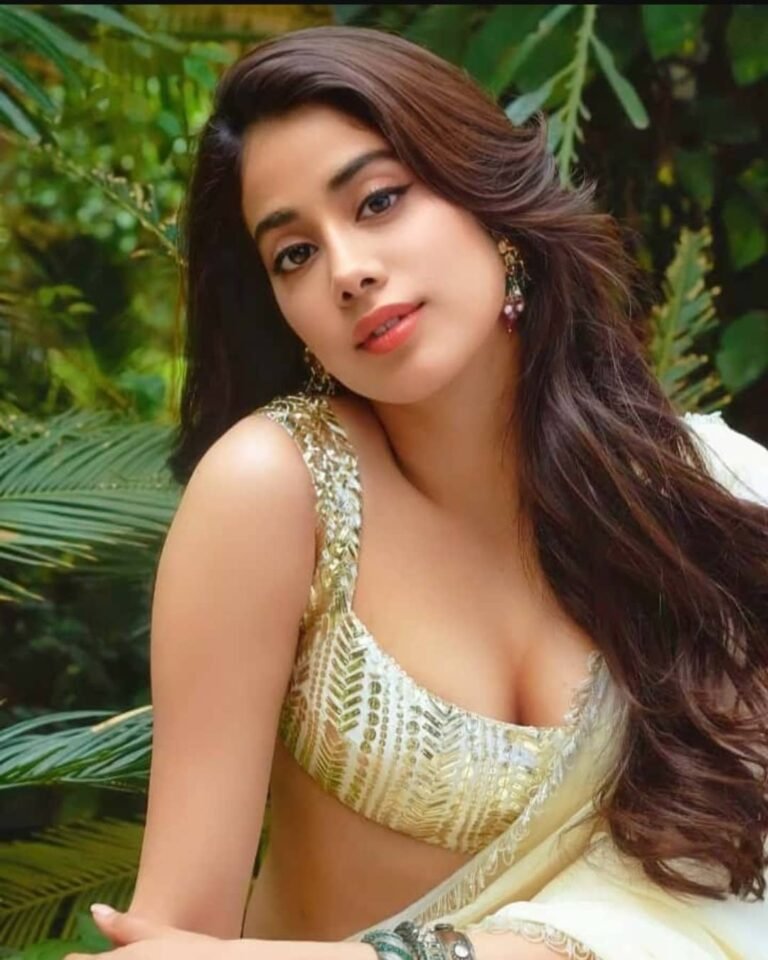 #janhvikapoor #jahnvikapoor...