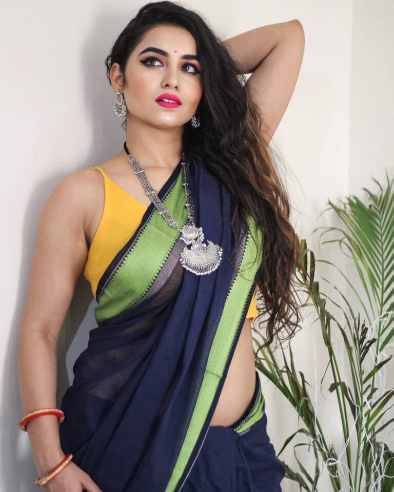 DM FOR PROMOTIONSFOLLOW @being_traditionallIn Frame-- @neeru_starletPhot...