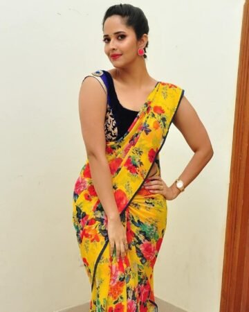 PROMOTIONS AVAILABLE
Follow @being_traditionall
In FRAME-- @ Anasuya bhardwaj
...