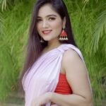 DM FOR PROMOTIONS/SHOUTOUT
In frame -- @
#saree #sareeblousedesigns #sareedrapi...