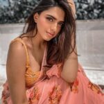 DM FOR PROMOTIONS
.
Follow @being_traditionall .
In Frame-- @mannat_singh
.
#kat...