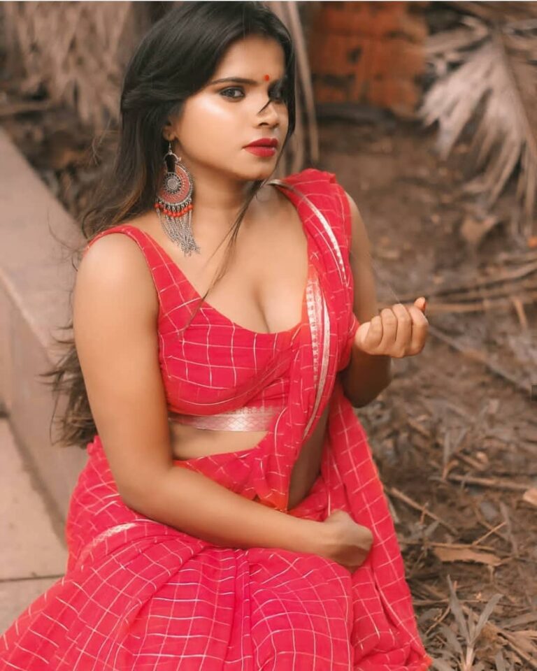 DM FOR PROMOTIONS
.#katrinakaif #deepikapadukon #kareenakapoor #tamannahbhatia...