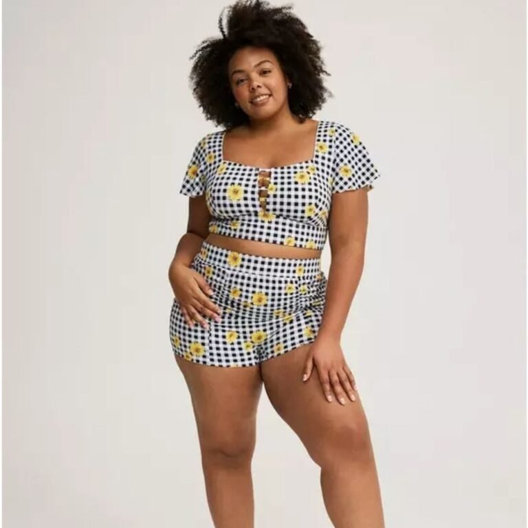 plus size swimwear