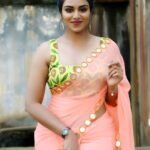 DM FOR PROMOTIONS
FOLLOW-- @being_traditionall .In Frame-- CHECK OUT MODEL ACT...