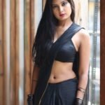 Follow-- @indian_actress_magazine .
#saree #sareeblousedesigns #sareedraping #sa...