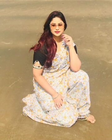 DM for promotions(Story promotions/shoutout available at 150 Rs only(3 stories f...