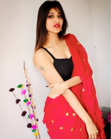 Follow @being_traditionall
In Frame-- @emerytani
PROMOTIONS AVAILABLE  @iconic...