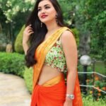 Follow @being_traditionall
In Frame-- @malinajoshi11
#katrinakaif #deepikapaduk...